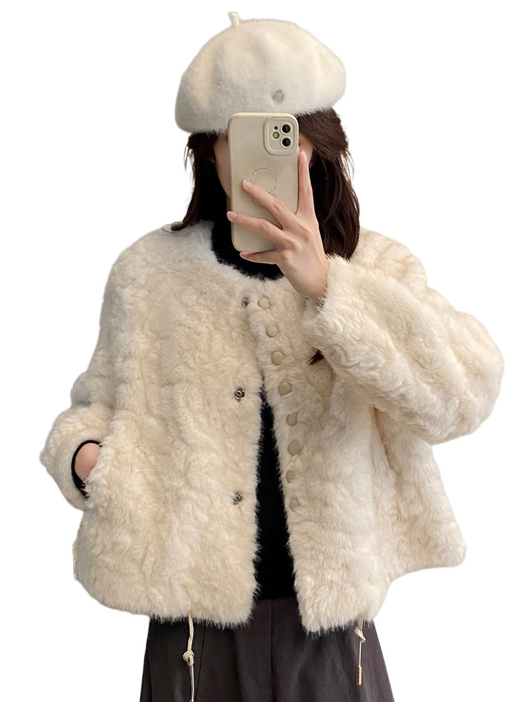 Women'S Fashion Petite - Lambskin short coat for petite women