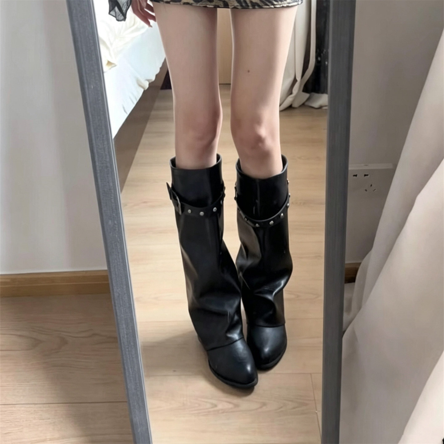 Fashion Rivet Buckle Strap 202 - Women'S Fashion Trousers review and price
